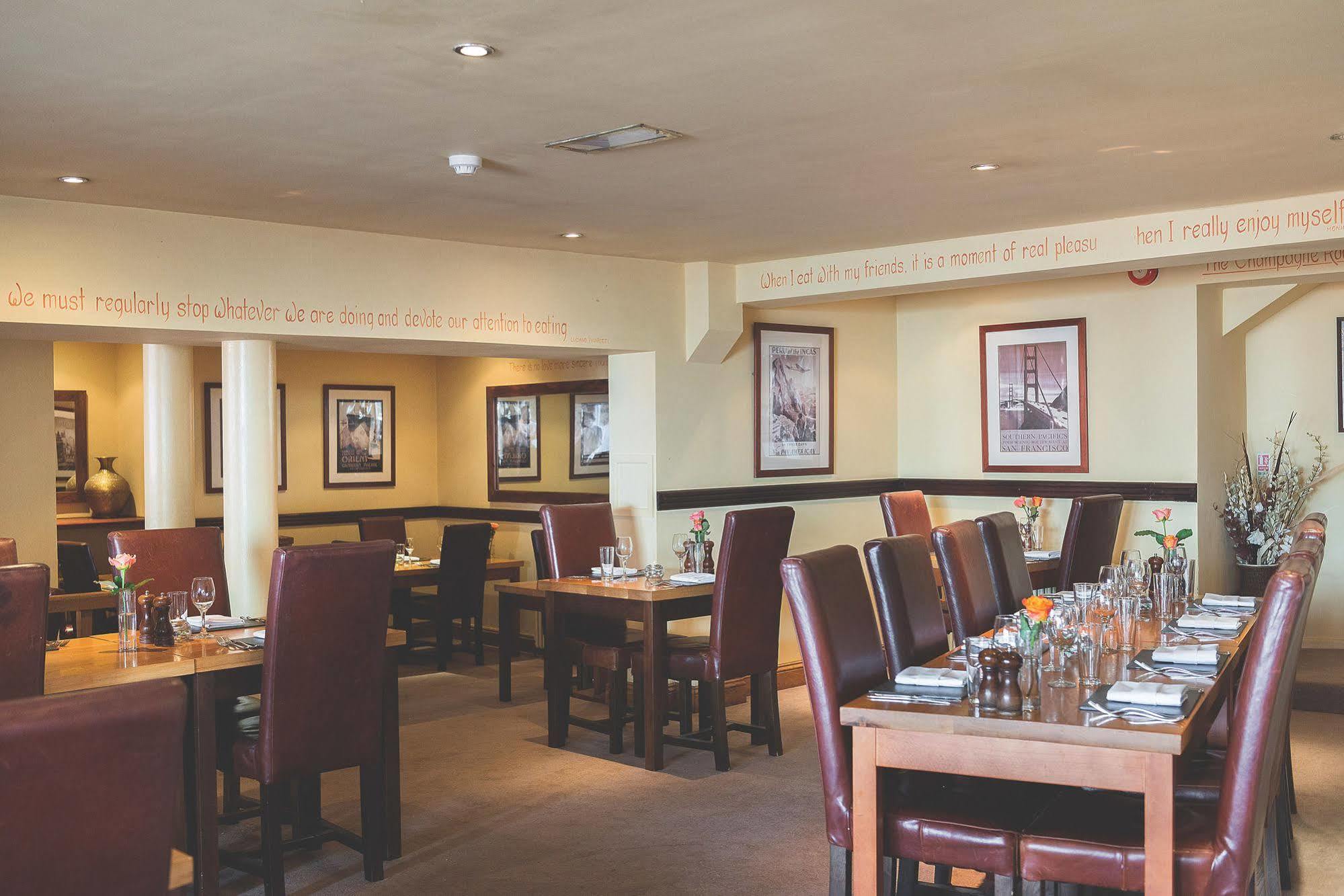 Hotel Rose & Crown Yealmpton Esterno foto